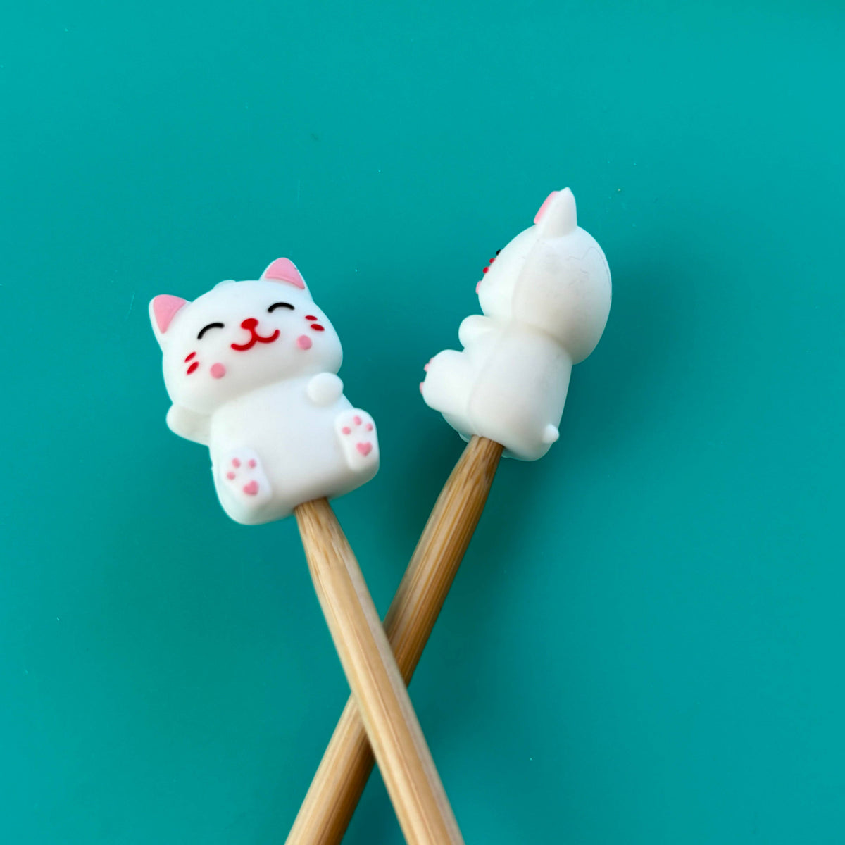 Knitting Needle Point Protectors White Cat