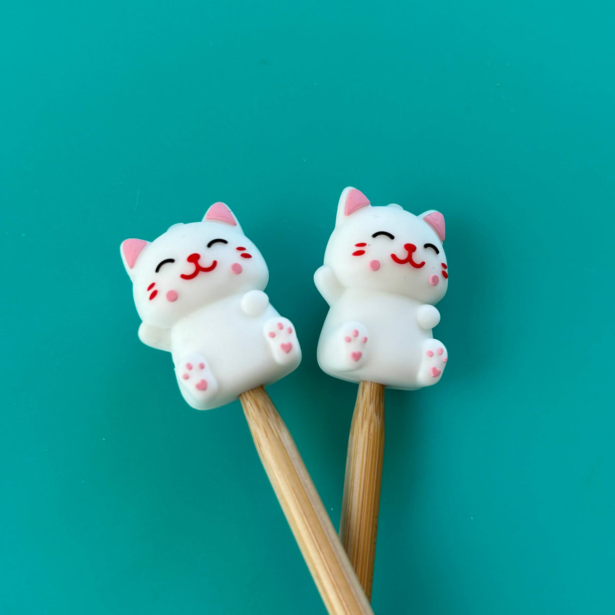 Knitting Needle Point Protectors White Cat