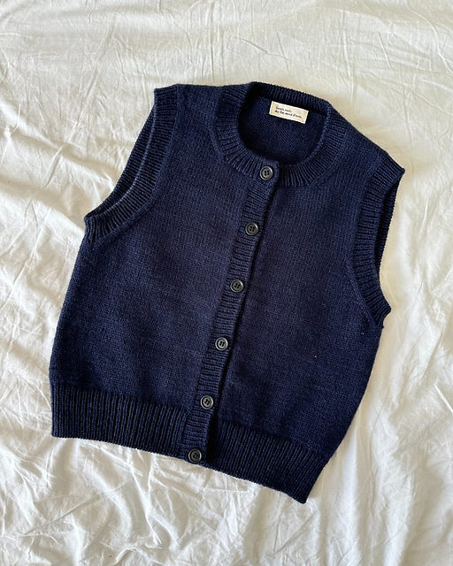 PetiteKnit Vest Supported Knit Along (KAL)