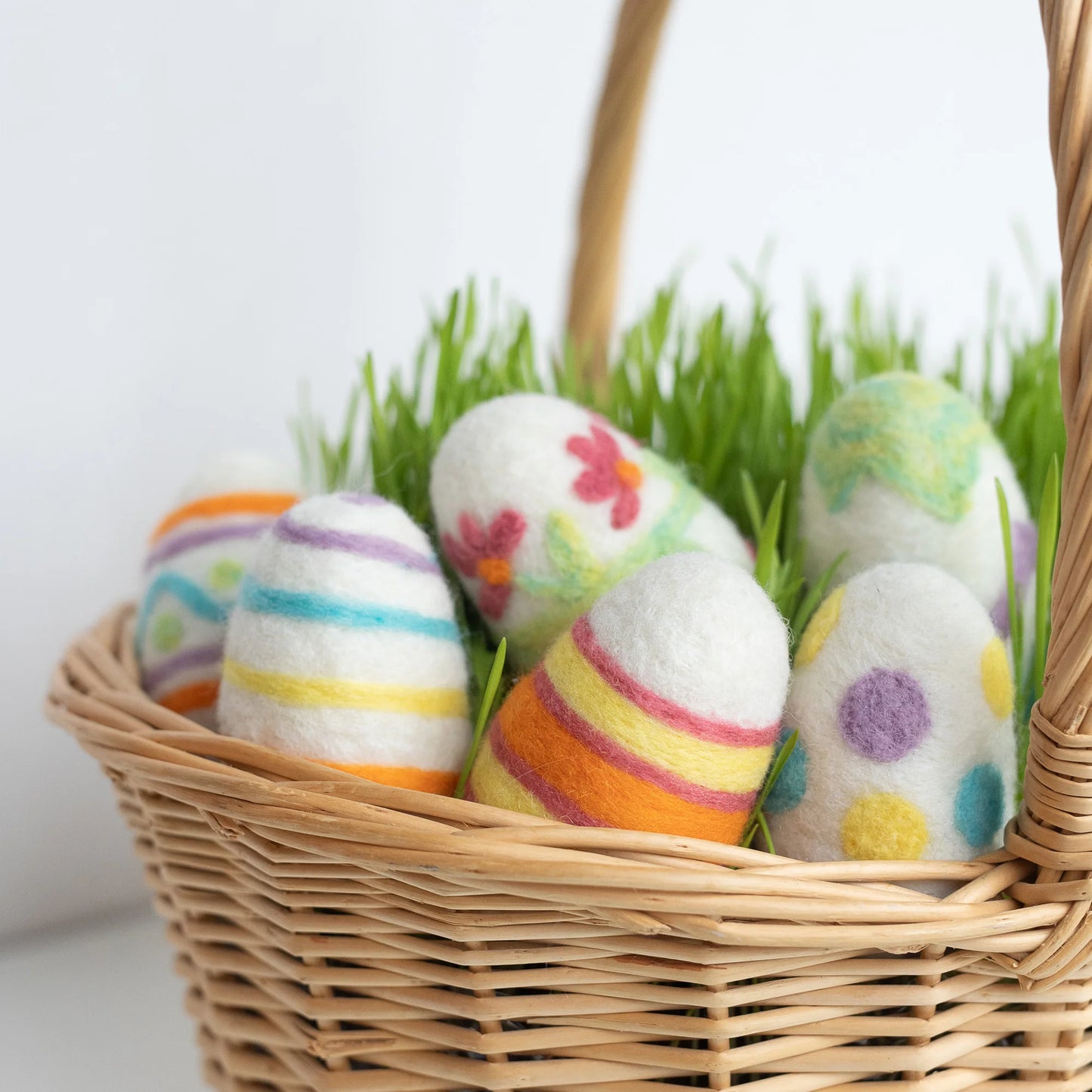 KIDS Needle Felt Easter Eggs Workshop