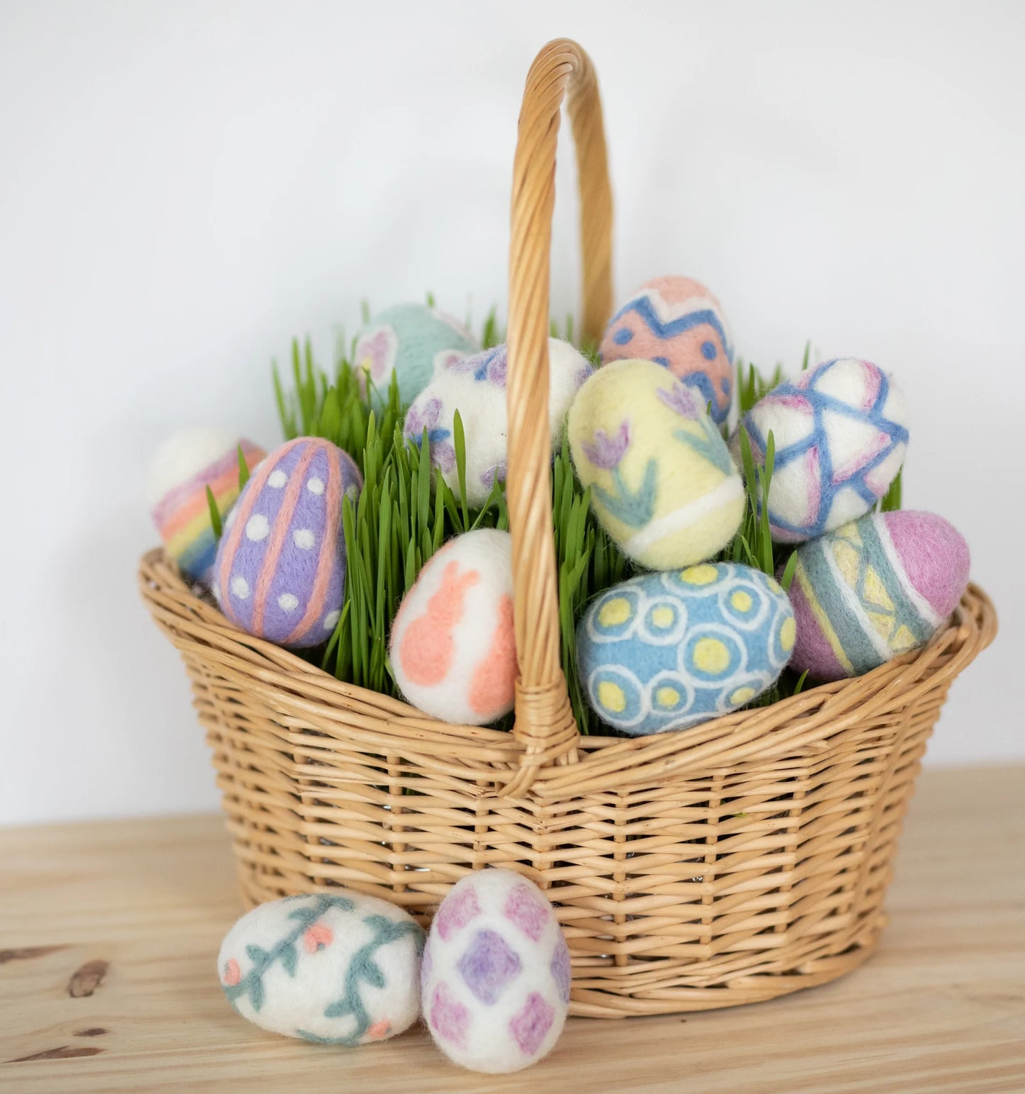 KIDS Needle Felt Easter Eggs Workshop