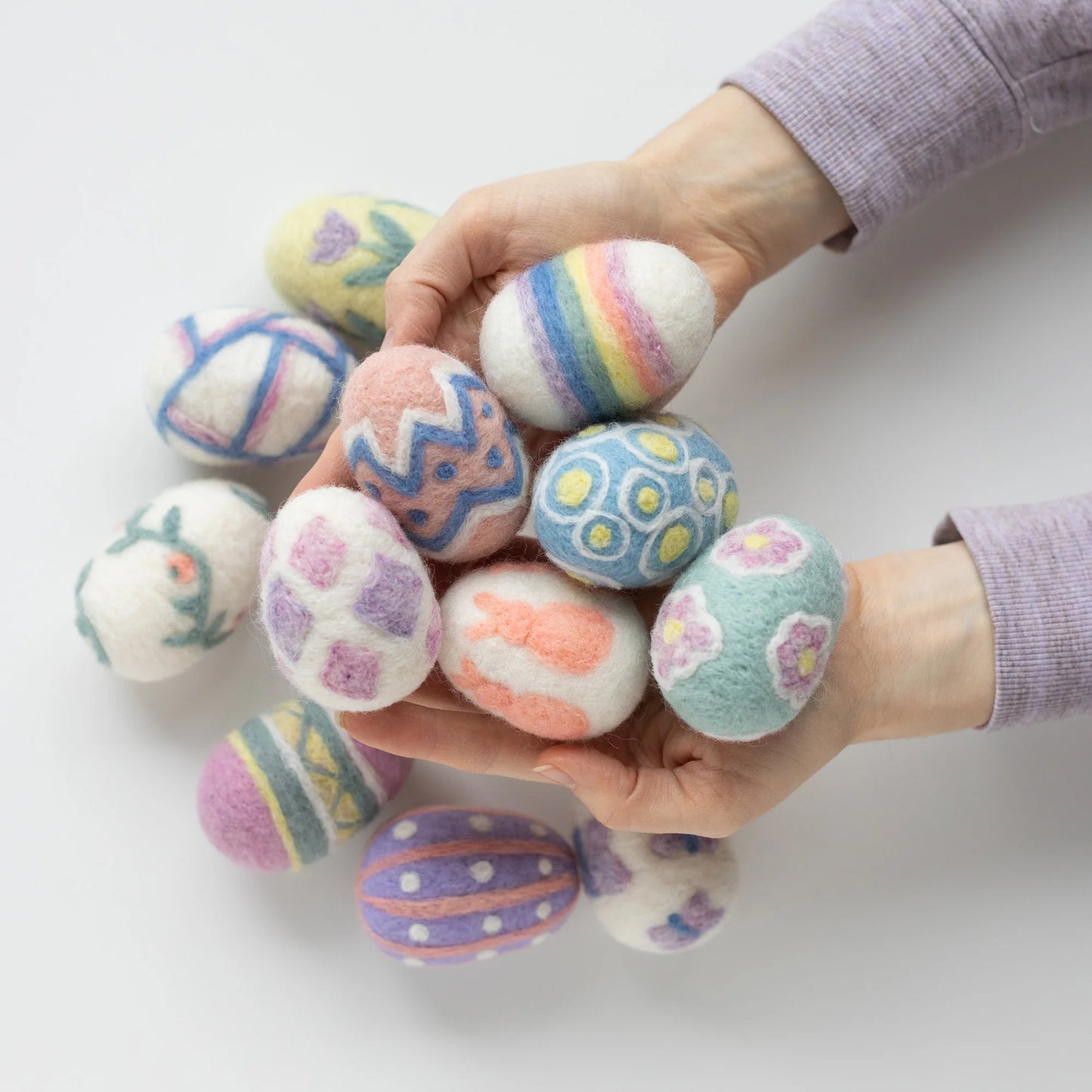 KIDS Needle Felt Easter Eggs Workshop