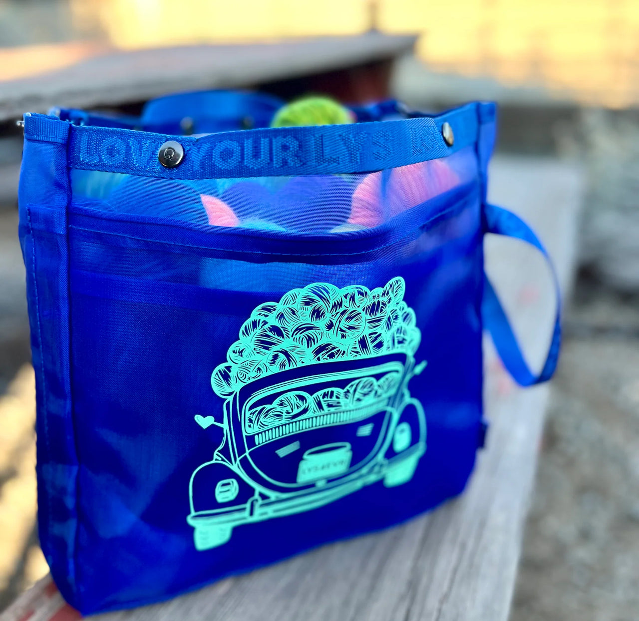 Della Q Love Your LYS Large Blue