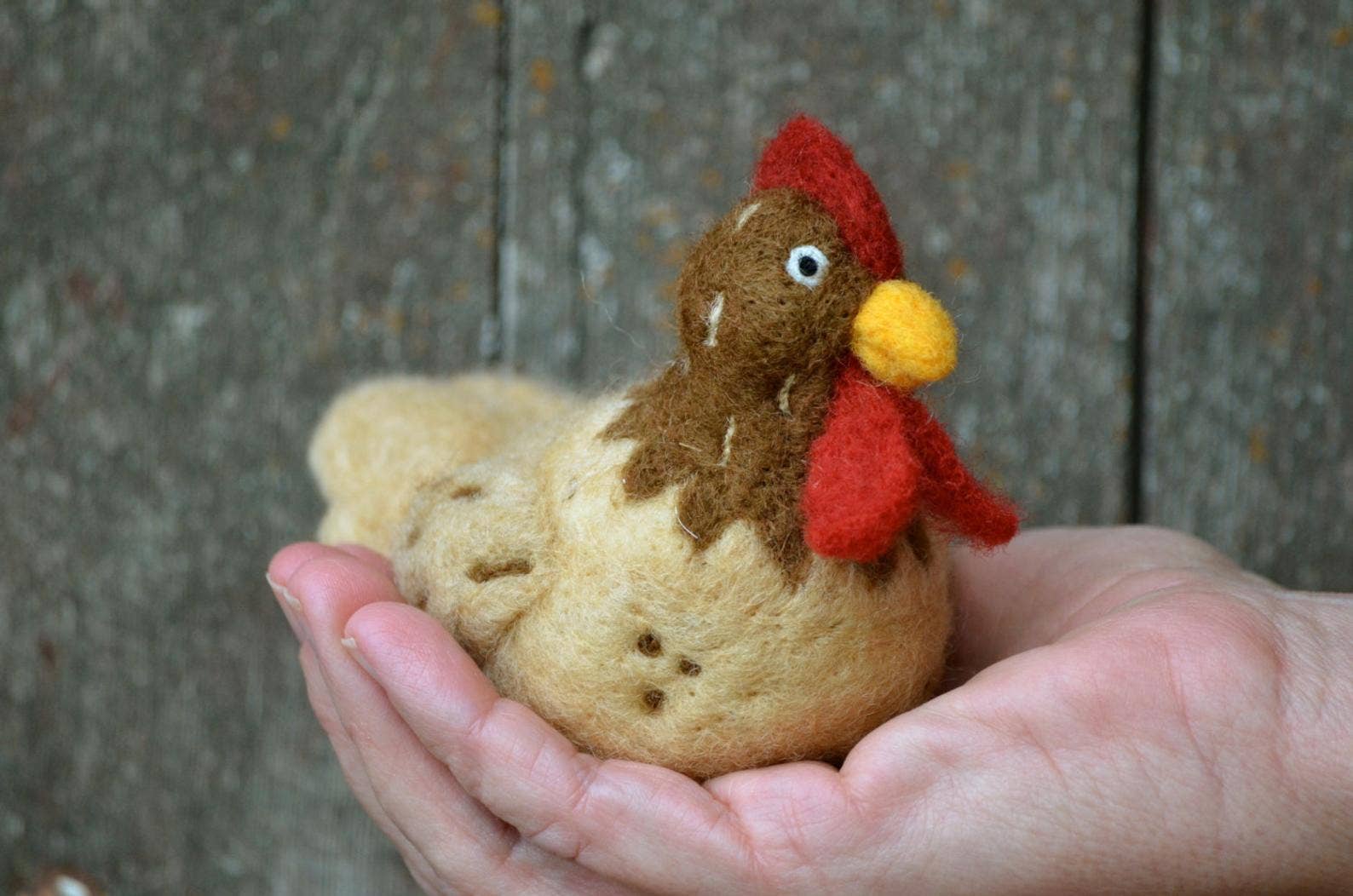 Chicken Needle Felting Kit Beginner Connected Stitches Yarn Fiber chicken-needle-felting-kit-beginner-connected-stitches-yarn-fiber
